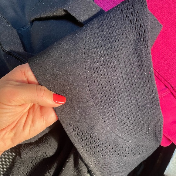 Lululemon, black, mesh full length legging, size 4/6 - Picture 6 of 6